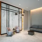Apartman White Face One Cotroceni Entire With Parking, Fast Wifi, Balcony And Self Checkin Bukarest