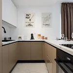 Apartman White Face One Cotroceni Entire With Parking, Fast Wifi, Balcony And Self Checkin