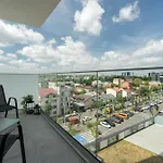 White Face One Cotroceni Entire With Parking, Fast Wifi, Balcony And Self Checkin ブカレスト