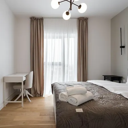 White Face One Cotroceni Entire With Parking, Fast Wifi, Balcony And Self Checkin Апартаменты *