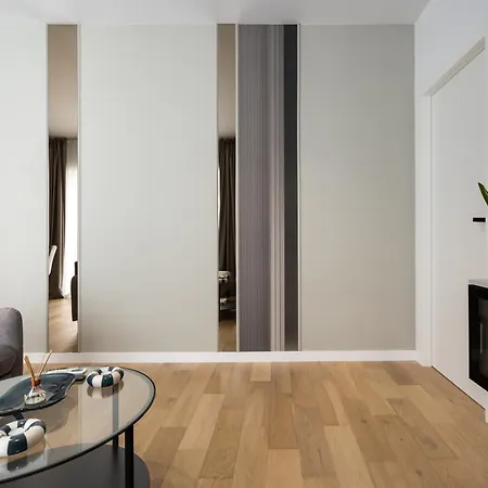 Apartment White Face One Cotroceni Entire With Parking, Fast Wifi, Balcony And Self Checkin *