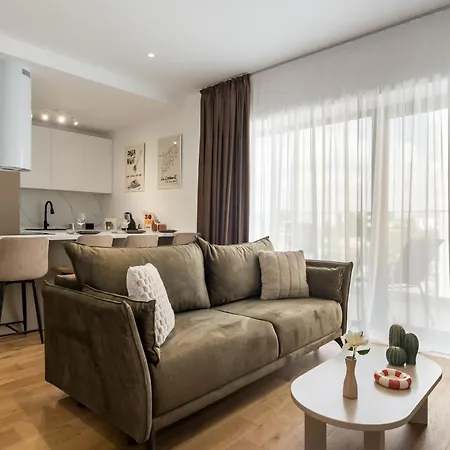 アパート White Face One Cotroceni Entire With Parking, Fast Wifi, Balcony And Self Checkin