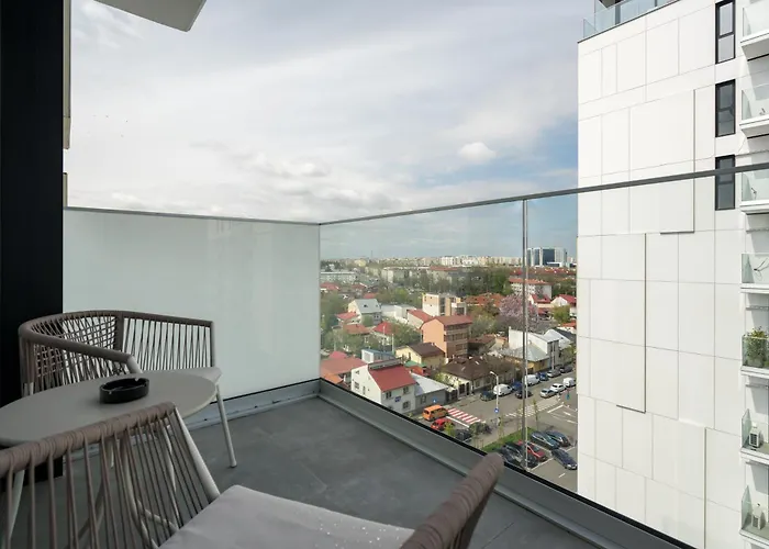 White Face One Cotroceni Entire With Parking, Fast Wifi, Balcony And Self Checkin *