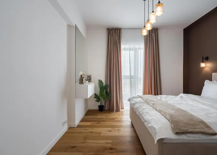 White Face One Cotroceni Entire With Parking, Fast Wifi, Balcony And Self Checkin Bukarest