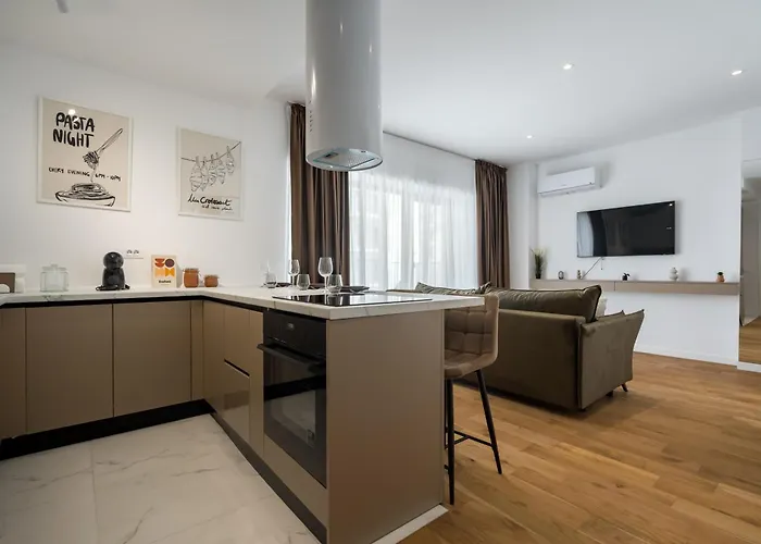 Apartament White Face One Cotroceni Entire With Parking, Fast Wifi, Balcony And Self Checkin *