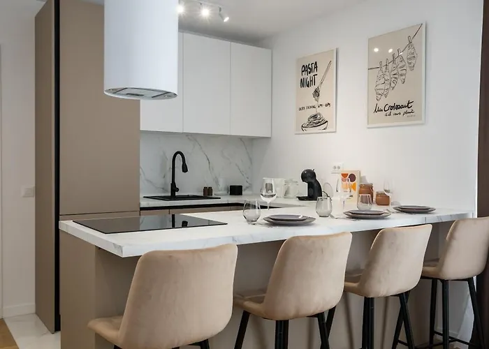 White Face One Cotroceni Entire With Parking, Fast Wifi, Balcony And Self Checkin 公寓 布加勒斯特