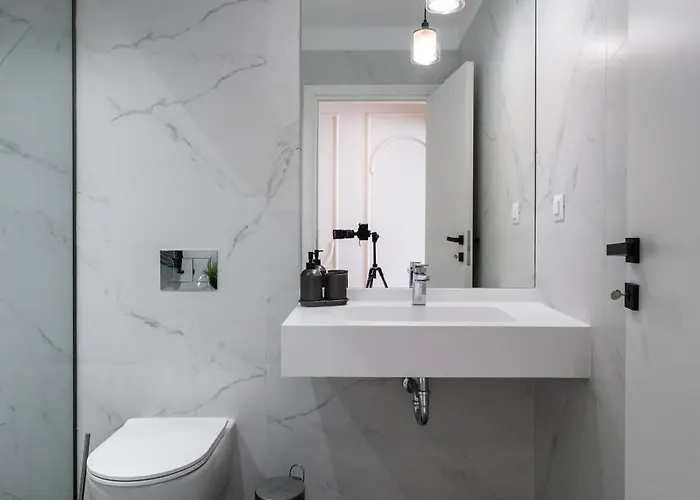 White Face One Cotroceni Entire With Parking, Fast Wifi, Balcony And Self Checkin Apartamento *