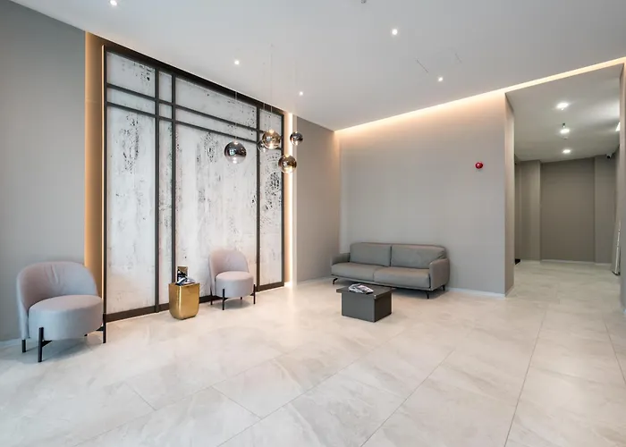 White Face One Cotroceni Entire With Parking, Fast Wifi, Balcony And Self Checkin Apartment *