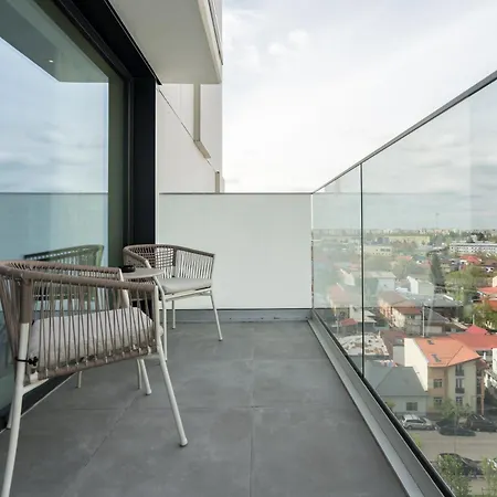 White Face One Cotroceni Entire With Parking, Fast Wifi, Balcony And Self Checkin *