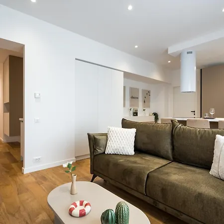 Apartamento White Face One Cotroceni Entire With Parking, Fast Wifi, Balcony And Self Checkin